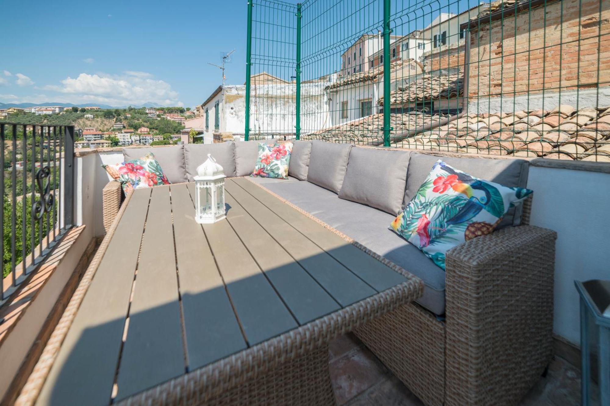 Charmante Vakantiewoning 'Casa Di Tonno' ลอเรโต อาปรุนติโน ภายนอก รูปภาพ